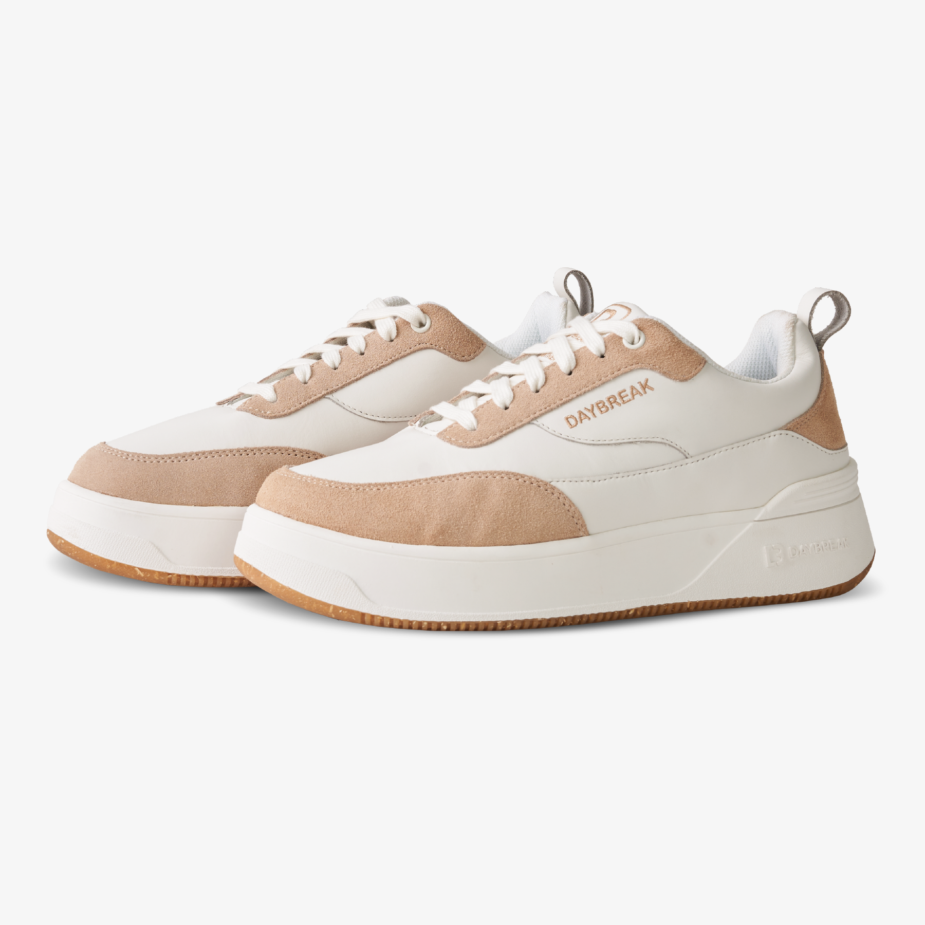 DAYBREAK T-City Platform One Suede ฤดูใบไม้ร่วง สีขาว