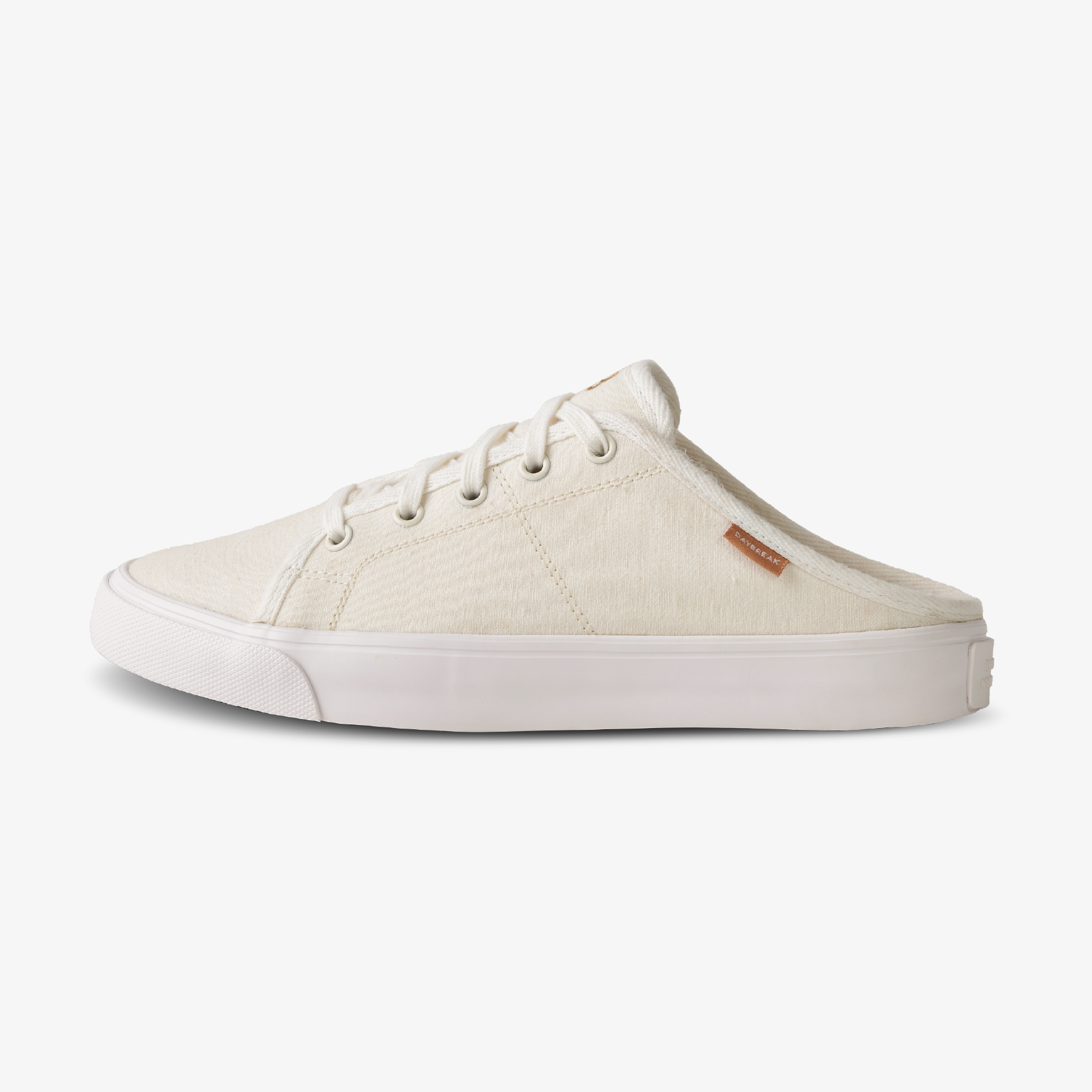 DAYBREAK Viride Mules สีขาวธรรมชาติ