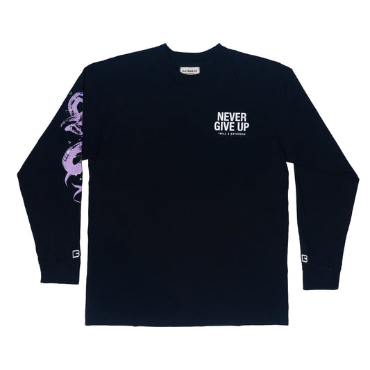 NEVER GIVE UP Long Sleeve T-Shirt (Black)